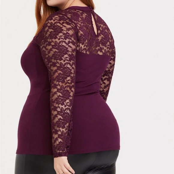 Torrid Choker Neck Lace Sleeve Top NWT Size 0X - Picture 1 of 5